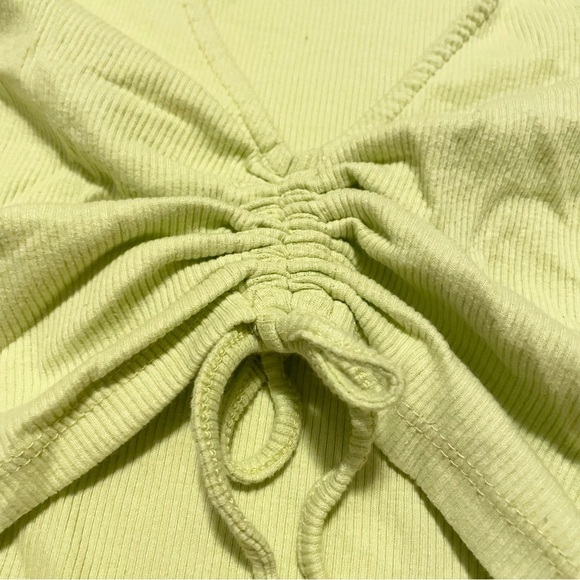 Zara Drawstring Scrunched V-Neck Cropped Ribbed T-Shirt Small - Picture 9 of 16